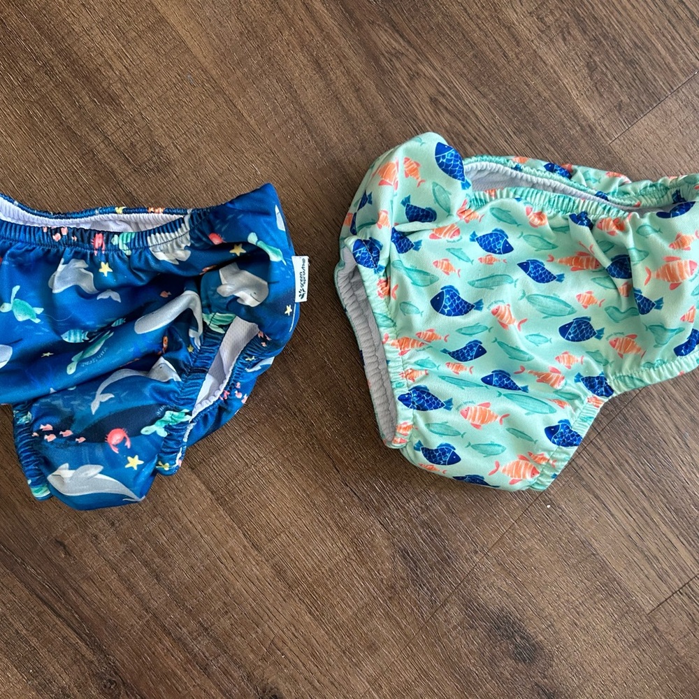Green Sprouts swim diapers NWOT